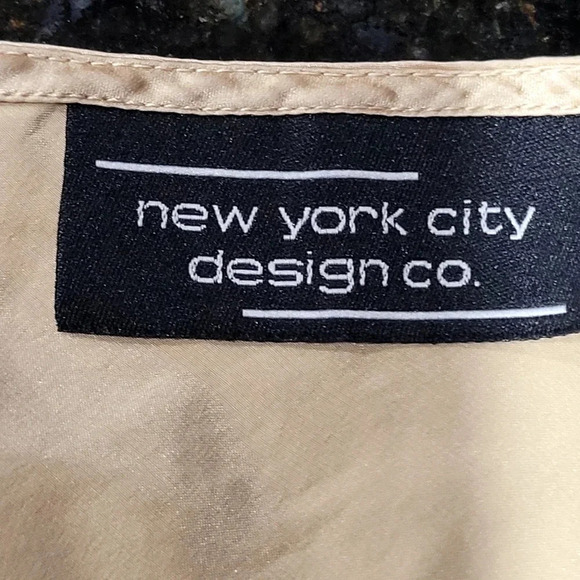 Gold 100% Silk Cowl Neck Gold Shimmer Sleevless Tank Top timeless elegant prep - Picture 5 of 5